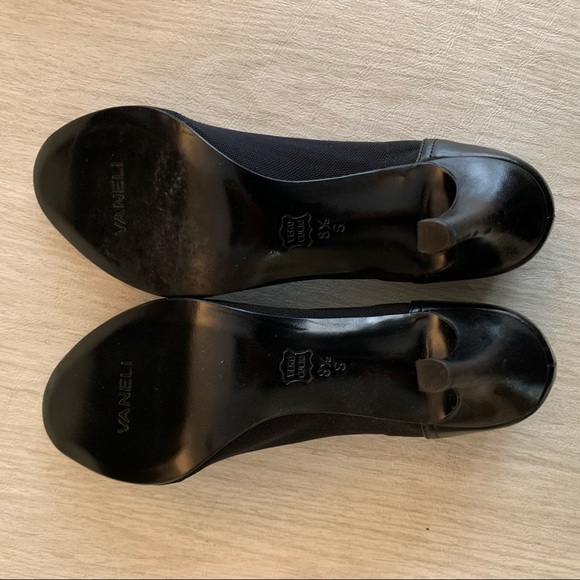 Black Vaneli peep toe heels - Picture 3 of 3